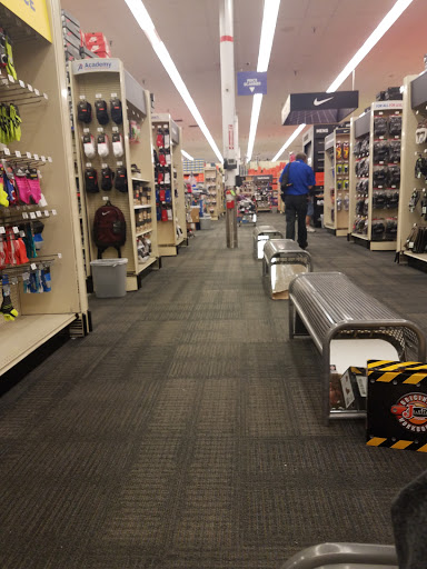 Sporting Goods Store «Academy Sports + Outdoors», reviews and photos, 1101 W Arbrook Blvd, Arlington, TX 76015, USA