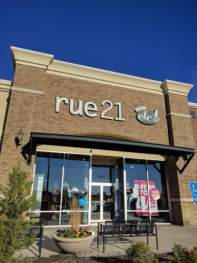 rue21 - Closing in June, 8618 N Boardwalk Ave #9, Kansas City, MO 64154, USA, 