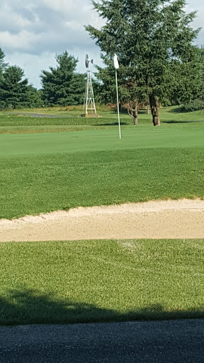Golf Course «Flatbush Golf Course», reviews and photos, 940 Littlestown Rd, Littlestown, PA 17340, USA