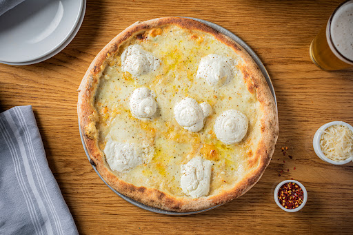 Pizza Restaurant «Wooden Paddle Pizza», reviews and photos, 11128 W 179th St, Orland Park, IL 60467, USA