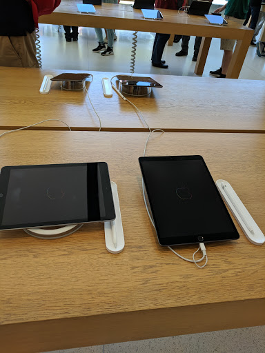 Computer Store «Apple Union Square», reviews and photos, 300 Post St, San Francisco, CA 94108, USA