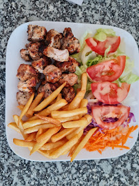 Plats et boissons du Grillades La Terrasse grille kebab à Saverne - n°4