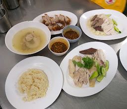 NaiThong Chicken Rice photo