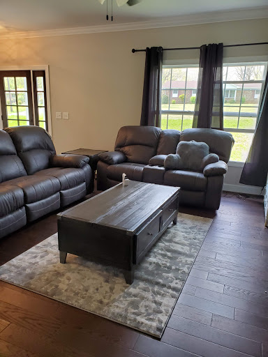 Furniture Store «Major Discount Furniture», reviews and photos, 504 Henslee Dr, Dickson, TN 37055, USA