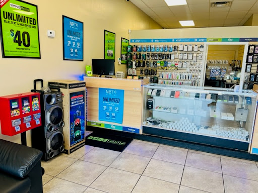 Cell Phone Store «1 Stop Mobile», reviews and photos, 4612 E Hillsborough Ave, Tampa, FL 33610, USA