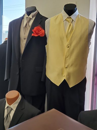 Bridal Shop «Stella Maris Bridal Boutique & Tuxedo Inc», reviews and photos, 2339 MacDade Boulevard, Holmes, PA 19043, USA