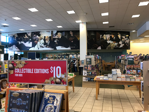 Book Store «Barnes & Noble», reviews and photos, 1271 Knapp Rd, North Wales, PA 19454, USA