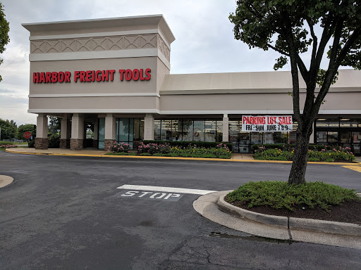 Hardware Store «Harbor Freight Tools», reviews and photos, 22330 S Sterling Blvd STE 101, Sterling, VA 20164, USA
