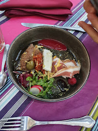 Plats et boissons du Restaurant Le Grenier d'Aladin à Vézénobres - n°4