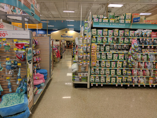 Pet Supply Store «PetSmart», reviews and photos, 26532 Towne Centre Dr, Foothill Ranch, CA 92610, USA