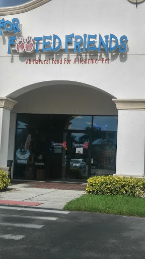 For Footed Friends, 13040 Livingston Rd #4, Naples, FL 34105, USA, 