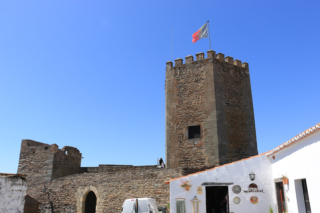 Comentários e avaliações sobre o Castelo de Monsaraz