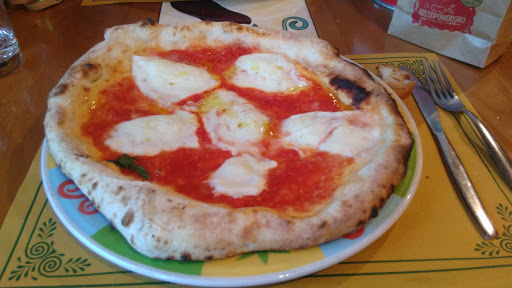 Rossopomodoro Aosta in Aosta, Valle dAosta