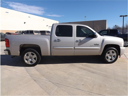 Car Dealer «Barrett Motors-Rowlett», reviews and photos, 2300 Lakeview Pkwy, Rowlett, TX 75088, USA