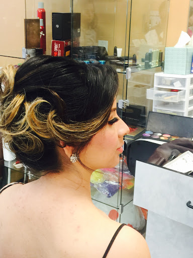 Hair Salon «Luxy Hair Salon», reviews and photos, 9035 Westheimer Rd, Houston, TX 77063, USA