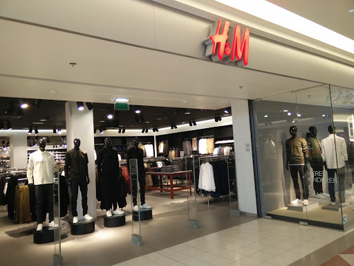 H&M