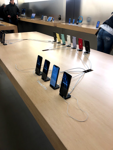 Computer Store «Apple Mall of Georgia», reviews and photos, 3333 Buford Dr NE, Buford, GA 30519, USA