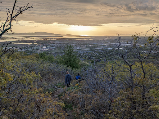 Davis Creek Trailhead