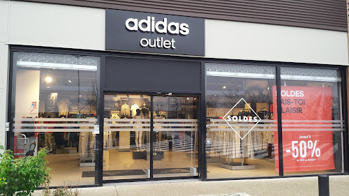 adidas Outlet - Sportswear Shop in Corbeil-Essonnes, France |  Top-Rated.Online