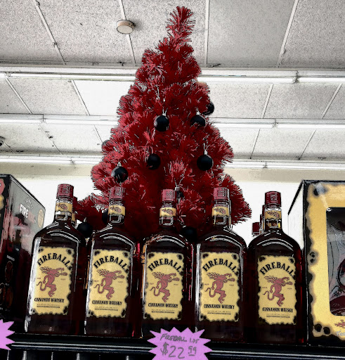 Tobacco Shop «Discount Tobacco Outlet & Liquor», reviews and photos, 200 N US Highway 17 92, Longwood, FL 32750, USA