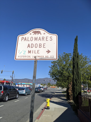 Donut Shop «Daily Donuts», reviews and photos, 2377 N Garey Ave, Pomona, CA 91767, USA
