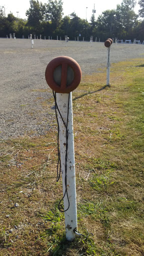 Drive-in Movie Theater «Elm Road Triple Drive-In Theatre», reviews and photos, 1895 Elm Rd NE, Warren, OH 44483, USA