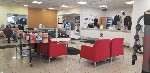 Nissan Dealer «Larry H. Miller Nissan Southwest», reviews and photos, 5067 S Wadsworth Blvd, Littleton, CO 80123, USA