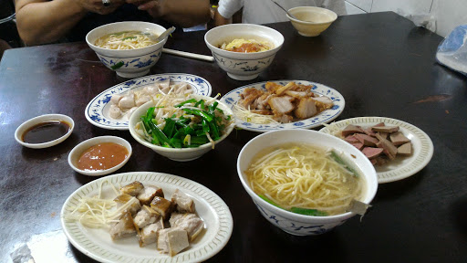 台北市大同區美食 劉美麗紅燒肉疫情期間只賣紅燒肉 網友評價 菜單 推薦餐點 食記 外送優惠 飢餓黑熊app