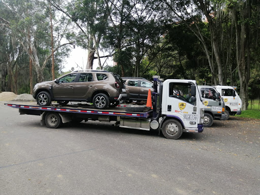 SYJ GRUAS / GRUAS EN MEDELLIN / SERVICIO DE GRUA