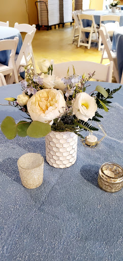 Florist «Temptations Flower Shop», reviews and photos, 2429 N Arkansas, Wichita, KS 67204, USA