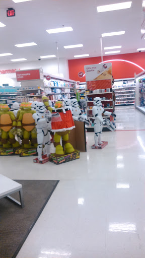 Discount Store «Walmart», reviews and photos, 1400 Hilltop Mall Rd, Richmond, CA 94806, USA