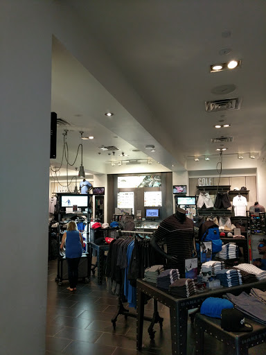 Sunglasses Store «Oakley Store», reviews and photos, 4325 Glenwood Ave #1018, Raleigh, NC 27612, USA