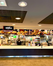 Atmosphère du Restaurant KFC CERGY LINANDES - n°2