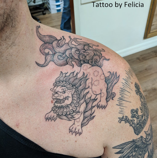 Tattoo Shop «Tiger Lotus Tattoo and Piercing», reviews and photos, 17230 S Tamiami Trail, Fort Myers, FL 33908, USA