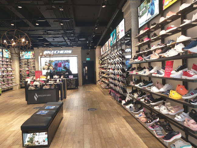 Reviews of SKECHERS Retail in Southampton - Shoe store