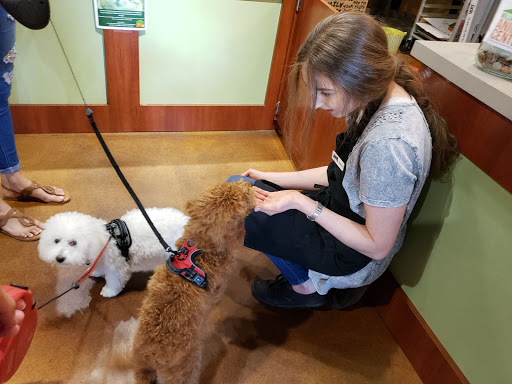 Pet Store «Three Dog Bakery», reviews and photos, 1556 W McEwen Dr #112, Franklin, TN 37067, USA