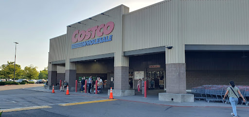 Tire Shop «Costco Tire Center», reviews and photos, 1255 NE 48th Ave, Hillsboro, OR 97124, USA
