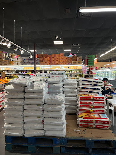 Asian Grocery Store «Viet Hoa Food Market», reviews and photos, 40 N Cleveland St, Memphis, TN 38104, USA