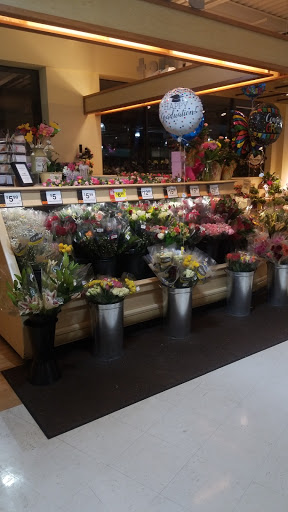 Grocery Store «Peapod by GIANT Food Stores», reviews and photos, 10 E Ridge Pike, Conshohocken, PA 19428, USA