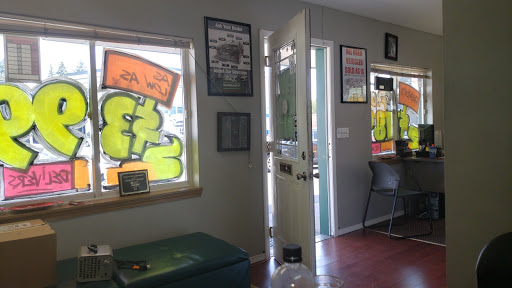 Used Car Dealer «Northwest Auto Loan», reviews and photos, 3718 S Tacoma Way, Tacoma, WA 98409, USA