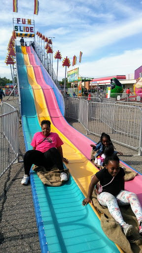 Shopping Mall «Southgate Shopping Center», reviews and photos, 13545 Eureka Rd, Southgate, MI 48195, USA