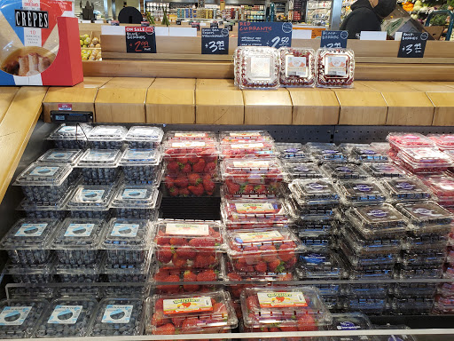 Grocery Store «Bristol Farms», reviews and photos, 1570 Rosecrans Ave, Manhattan Beach, CA 90266, USA