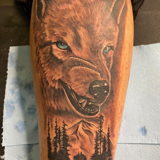 Explore cute henna tattoo ideas, creative tattoo ideas in Lake Wales, available at Body Armor Tattoo & Piercings