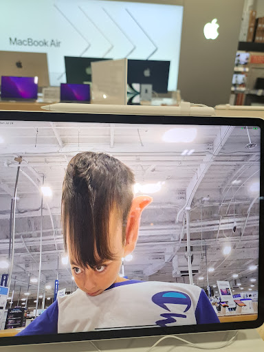 Electronics Store «Best Buy», reviews and photos, 120 E Imperial Hwy, Fullerton, CA 92835, USA