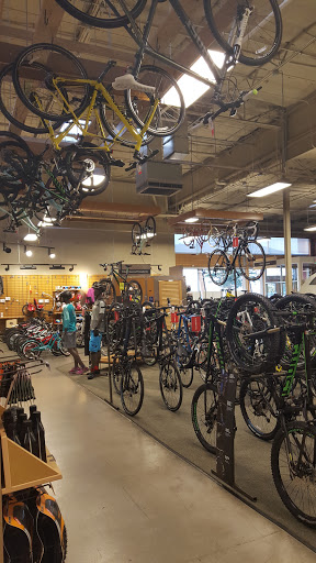 Camping Store «REI», reviews and photos, 710 S Rampart Blvd, Las Vegas, NV 89145, USA