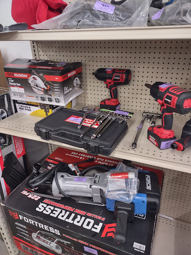 Hardware Store «Harbor Freight Tools», reviews and photos, 4290 Bells Ferry Rd #126, Kennesaw, GA 30144, USA