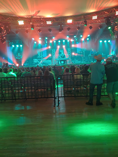 Barbecue Restaurant «Silver Saloon», reviews and photos, 1708 TX-34, Terrell, TX 75160, USA