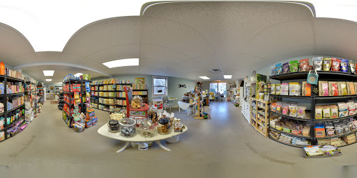 Pet Supply Store «Dogology», reviews and photos, 166 Albany Turnpike, Canton, CT 06019, USA
