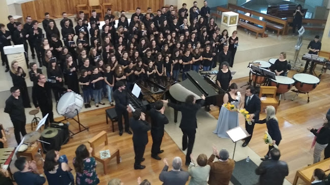 Igreja Nossa Senhora Rainha dos Apóstolos - Igreja