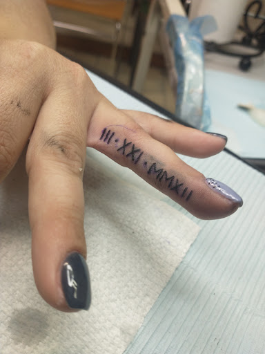 Explore broken heart tattoo ideas, creative tattoo ideas in Carbondale, available at MsCandyTattoo